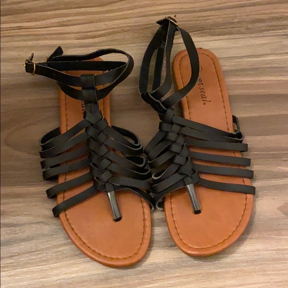 Size 8 Double Strap Sandals